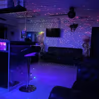 Lora Dora Laufhaus & Bar - photo 29