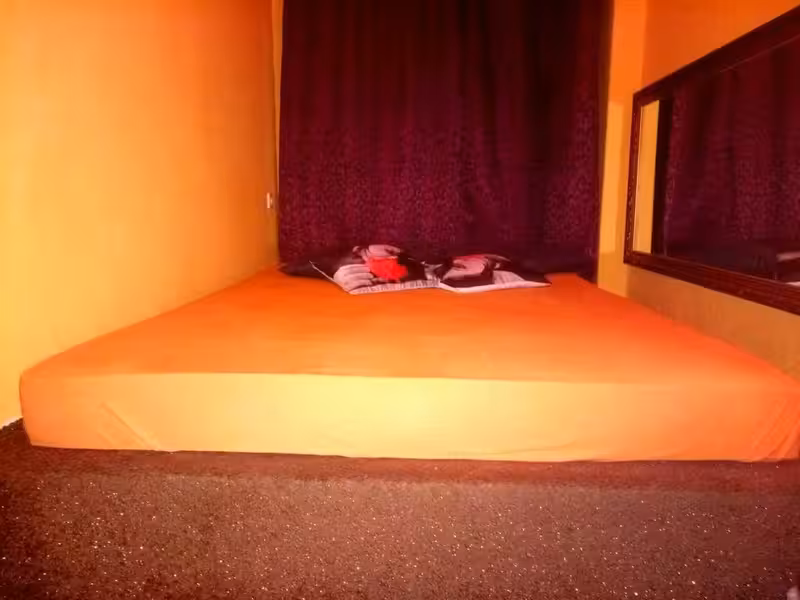 Club La Rose - photo 1
