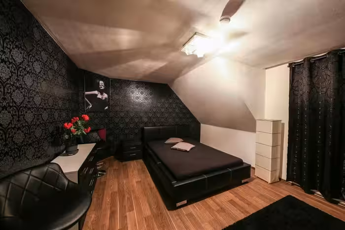 Lolita Club | Bordell Ulm | Laufhaus Ulm| Girls Ulm