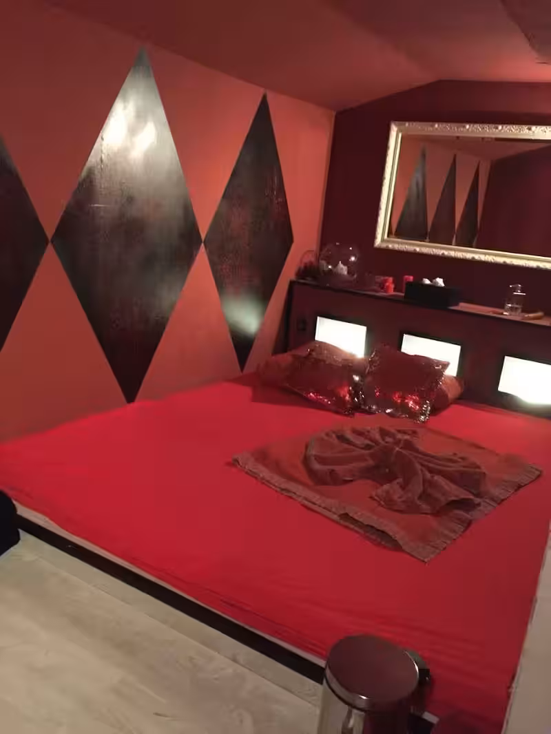 Club 107 - photo 1