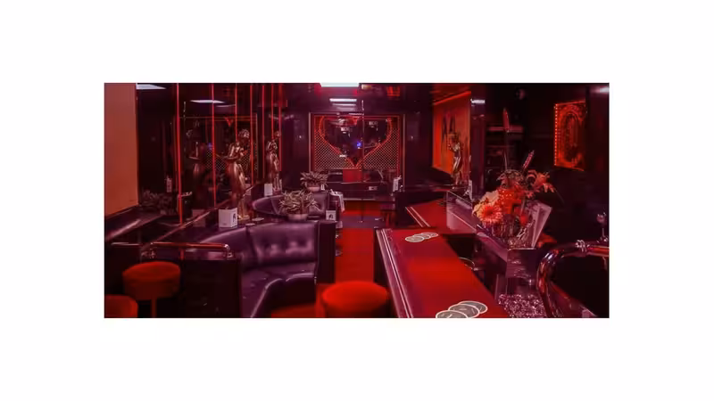 Gentlemen Club Cinderella - photo 1
