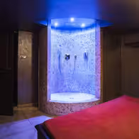 Royal Night Club - photo 6
