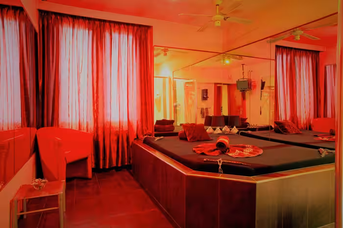 Sex Club Villa166