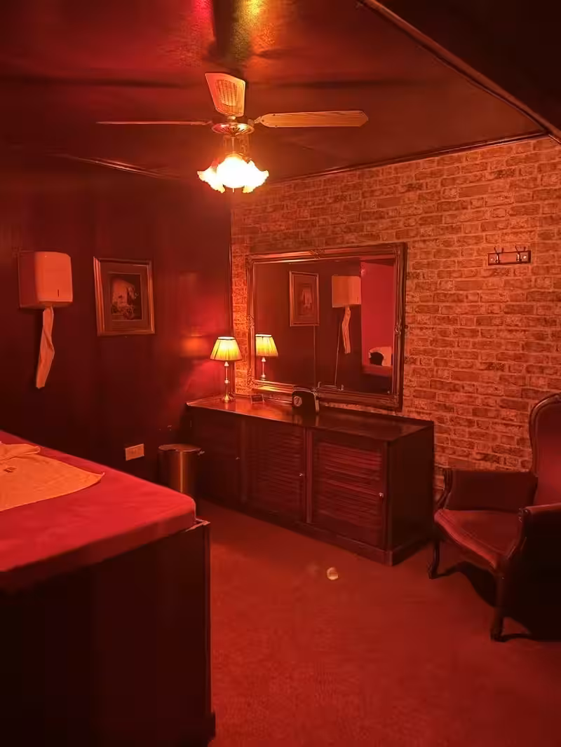 Cosmopolitan Sauna - photo 1