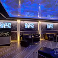 X Club - photo 3