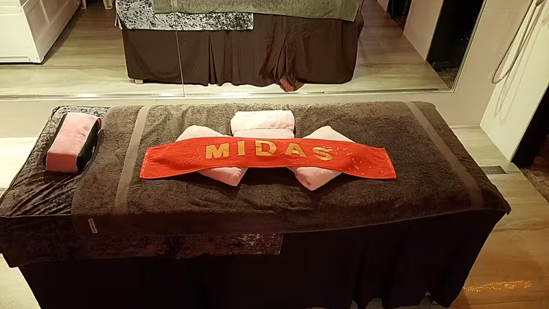 Erotic Massage Midas Massage Sydney's Best - photo 1