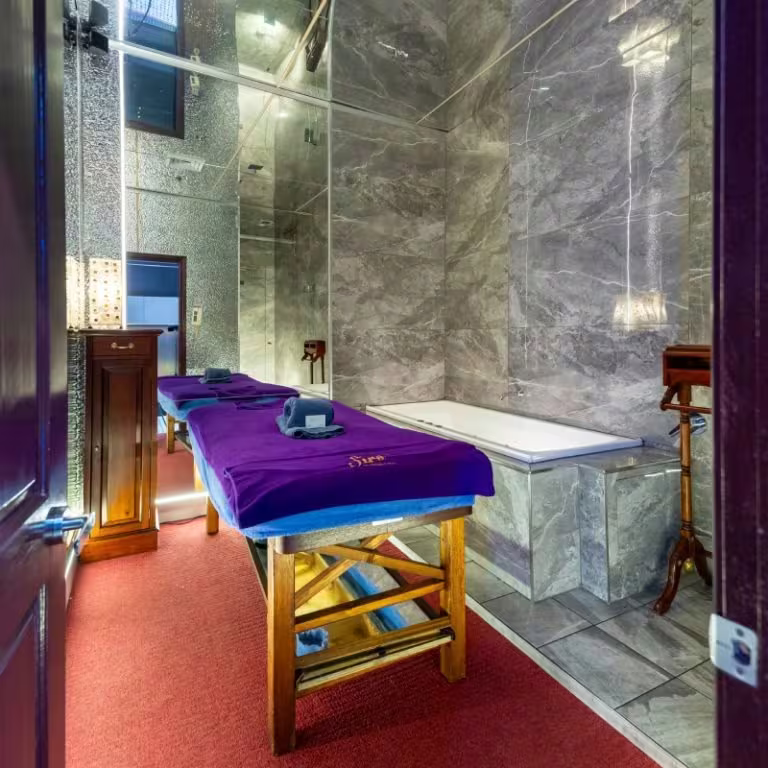 Sirs - High Class Erotic Massage Sydney - photo 1