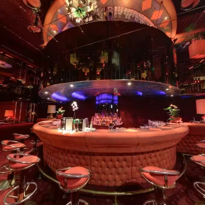 Porta D'Oro Disco Strip Night Club Privé