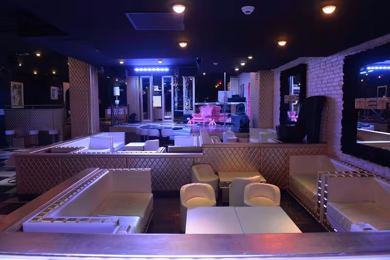 Pepenero Disco Night Club - photo 1